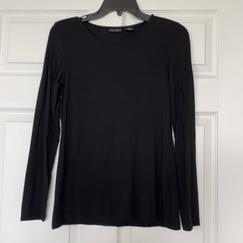 Women’s black long sleeve size XS